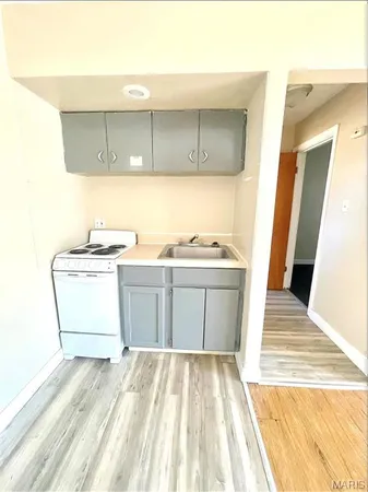 $700 | 9902 West Main Street, Unit 4, Belleville, IL 62223