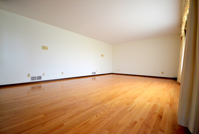3124 East 15th Road Ottawa, IL 61350 - Photo 4 of 19