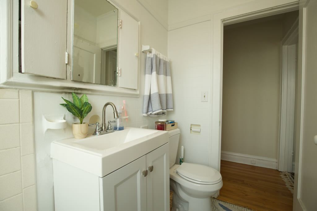 918 Green Bay Road, Unit 3J Winnetka, IL 60093 - Photo 14 of 16