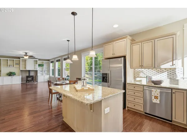 $895,000 | 11 Thompson Drive, Washougal, WA 98671