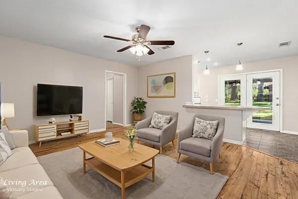 $195,000 | 107 Eastwood Place, Lufkin, TX 75901