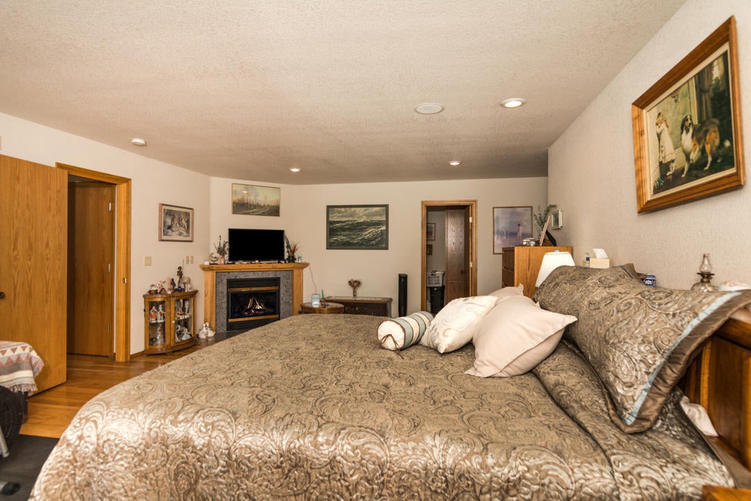 60595 Billadeau Road Bend, OR 97702 - Photo 16 of 38 Biladeau Rd 60595 (17 of 45)