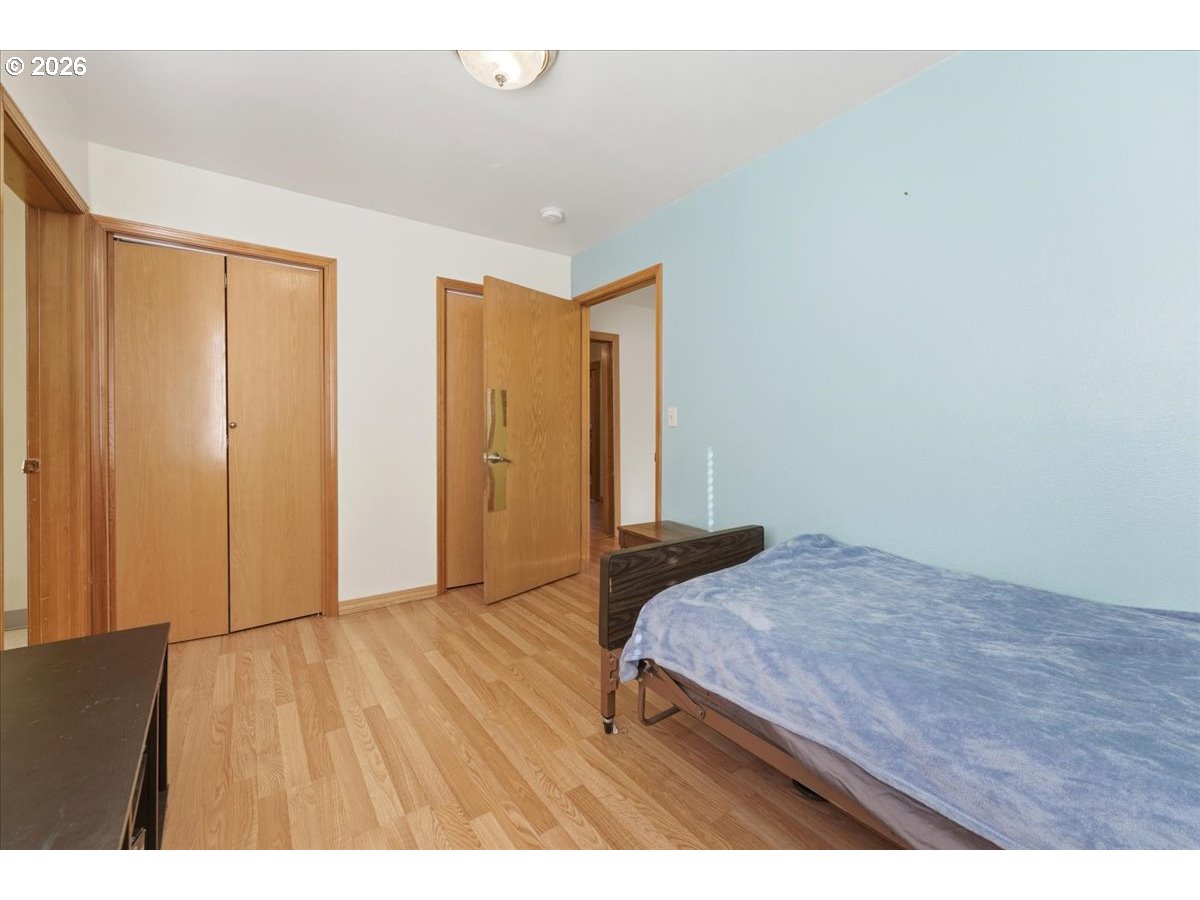 833 Southeast 151st Avenue Portland, OR 97233 - Photo 30 of 47