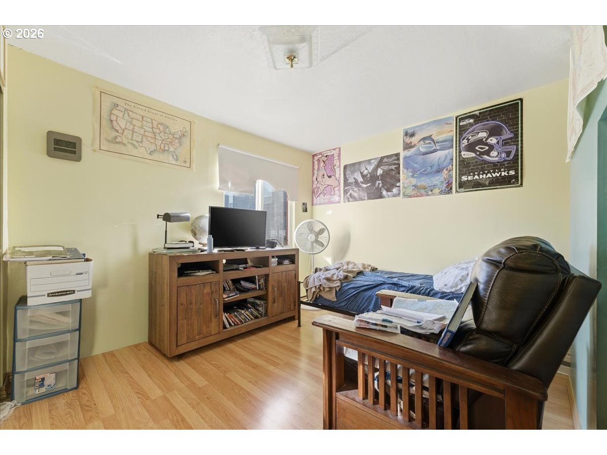 833 Southeast 151st Avenue Portland, OR 97233 - Photo 34 of 47