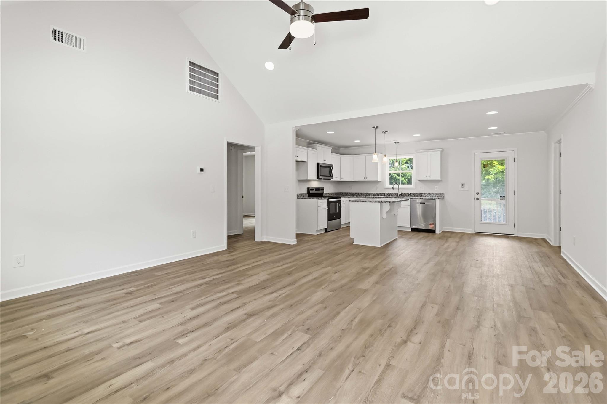 605 Ashford Road Chester, SC 29706 - Photo 7 of 32