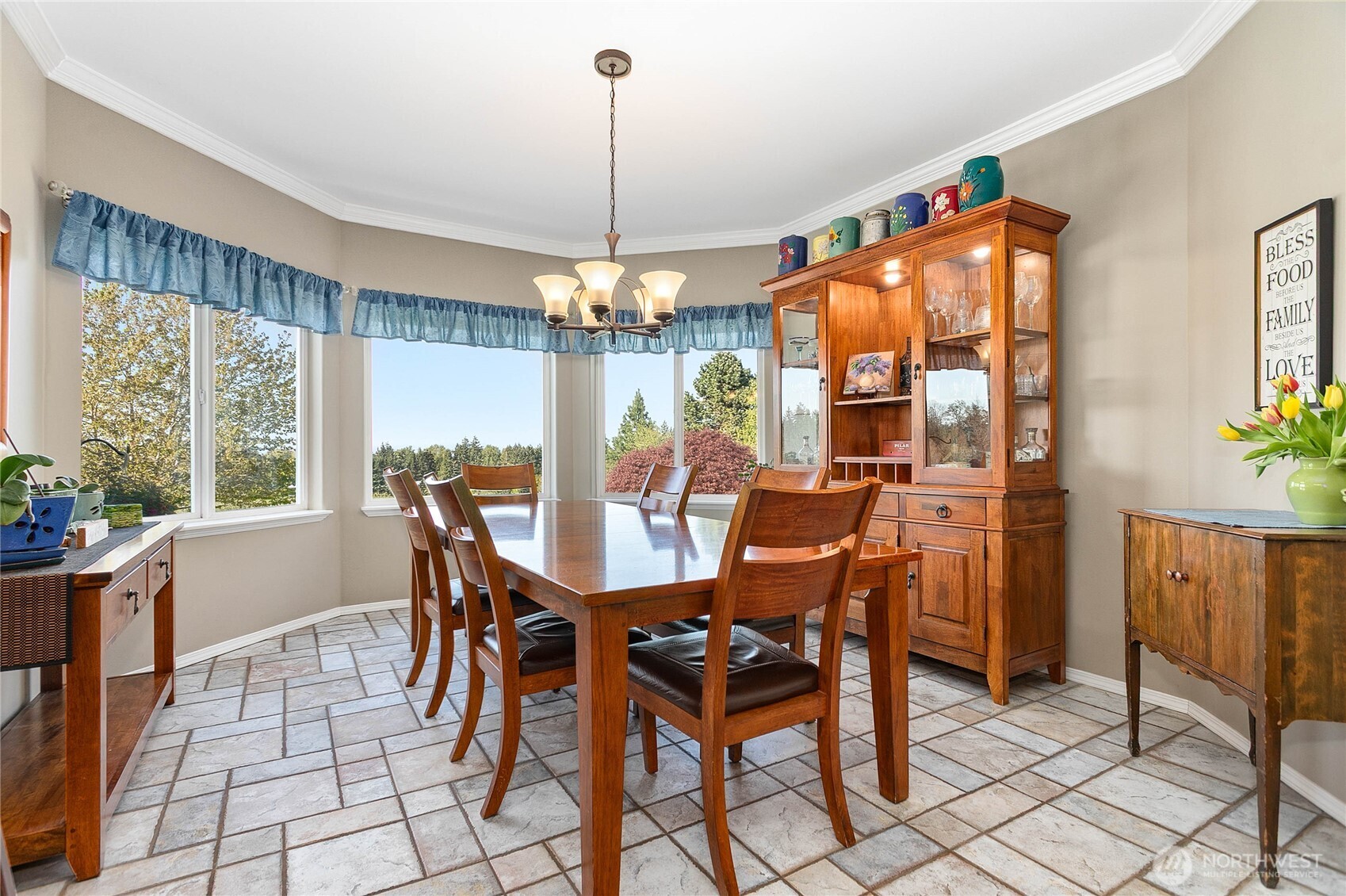 2455 Lee Way Bellingham, WA 98226 - Photo 5 of 40
