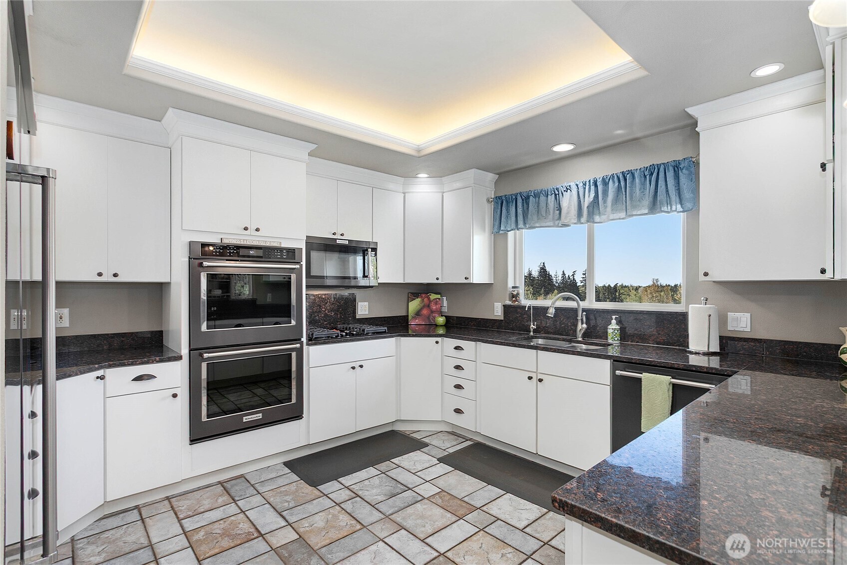 2455 Lee Way Bellingham, WA 98226 - Photo 8 of 40