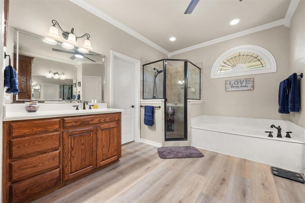 413 Rugged Drive Red Oak, TX 75154 - Photo 20 of 39 Separate sink areas for his and hers