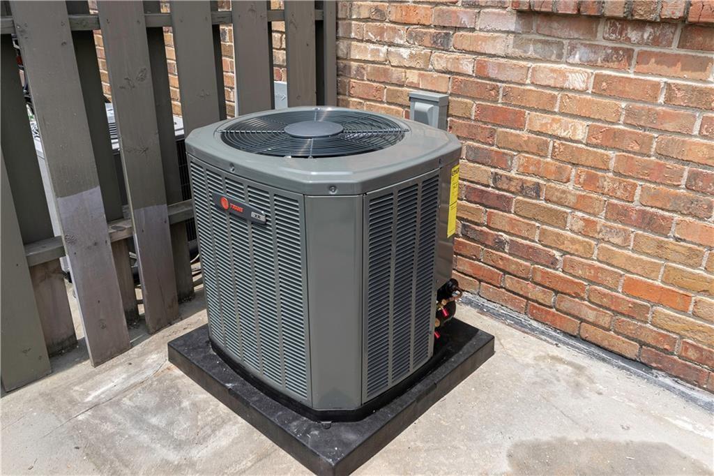 3071 Colonial Way, Unit E Atlanta, GA 30341 - Photo 12 of 16