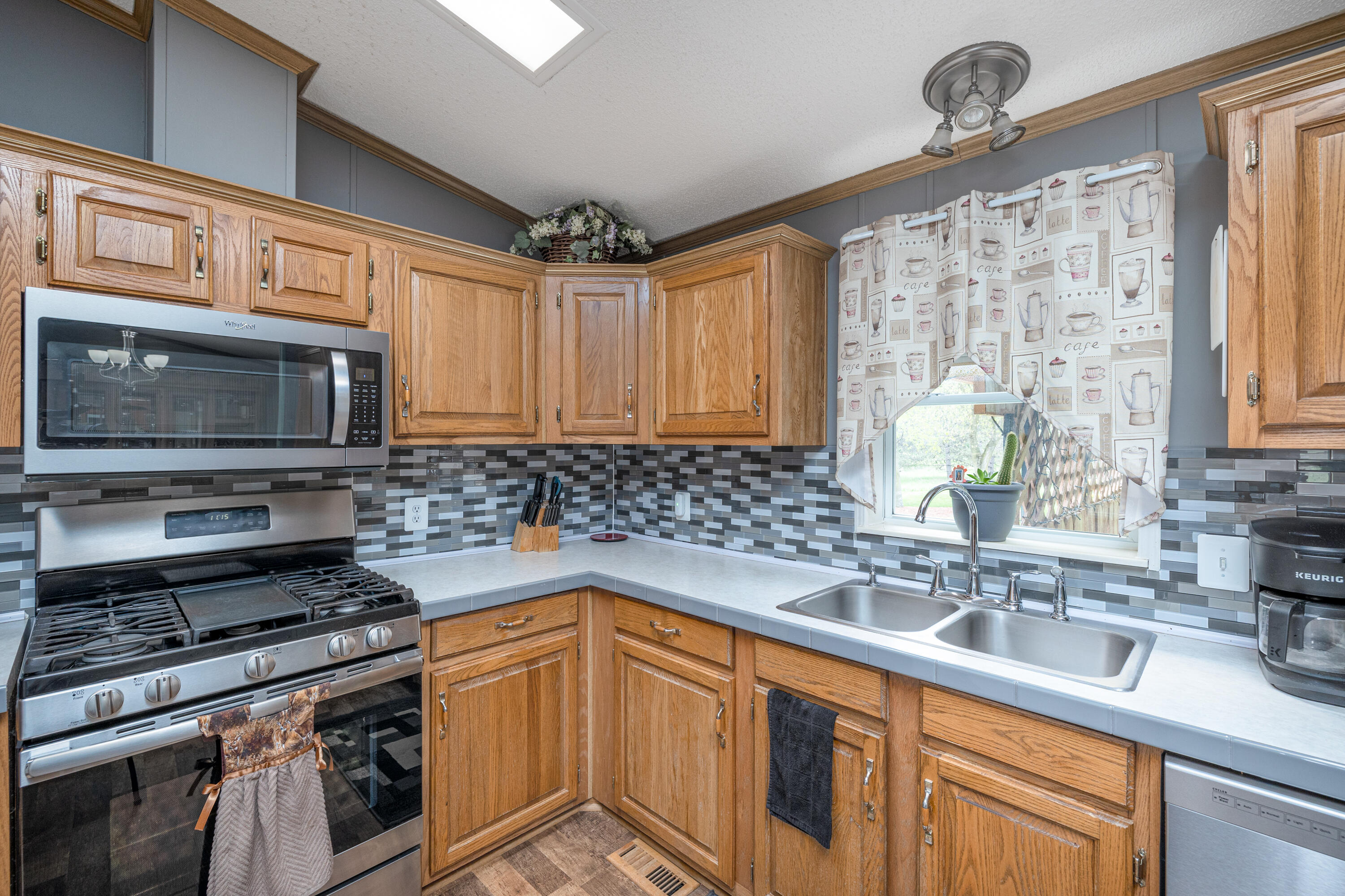 5969 5 Mile Road Blanchard, MI 49310 - Photo 8 of 33 5L7A3281-Edit