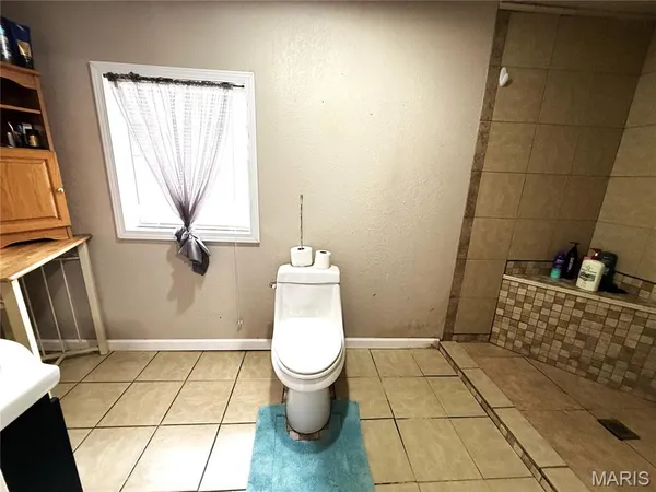 $127,000 | 305 Center Street, Cooter, MO 63839