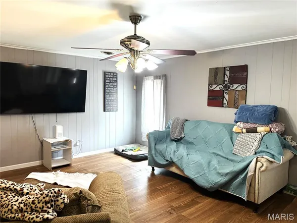 $127,000 | 305 Center Street, Cooter, MO 63839