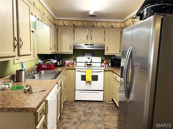 $127,000 | 305 Center Street, Cooter, MO 63839