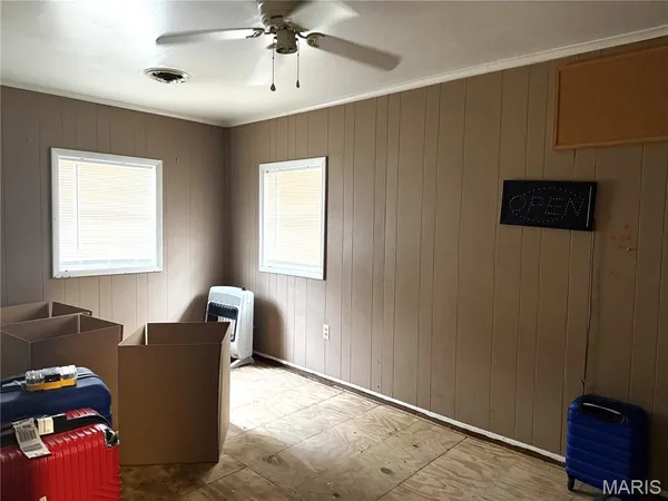 $127,000 | 305 Center Street, Cooter, MO 63839