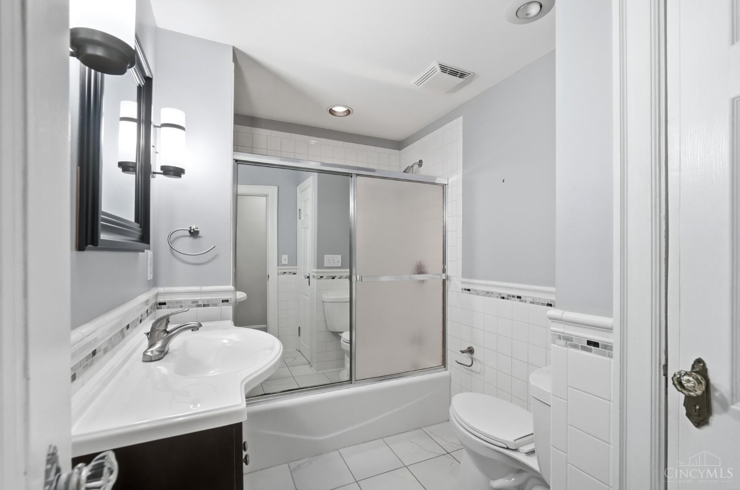3661 Riehle Road Cincinnati, OH 45247 - Photo 24 of 83 Updated 1st Floor full bath with tile floors and shower, newer hardware, fixtures and vanity