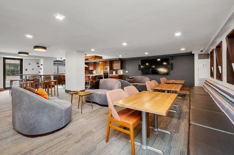 $289,000 | 401 1st Street South, Unit 117, Minneapolis, MN 55401