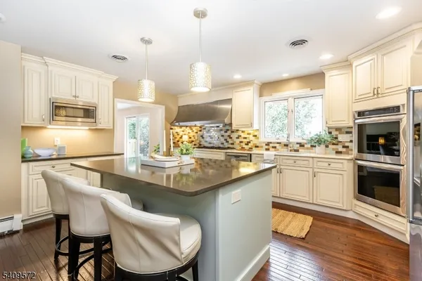 $1,425,000 | 165 North Wyoming Avenue, South Orange, NJ 07079