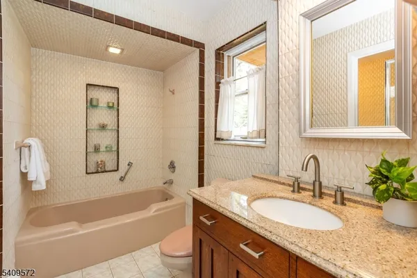 $1,425,000 | 165 North Wyoming Avenue, South Orange, NJ 07079