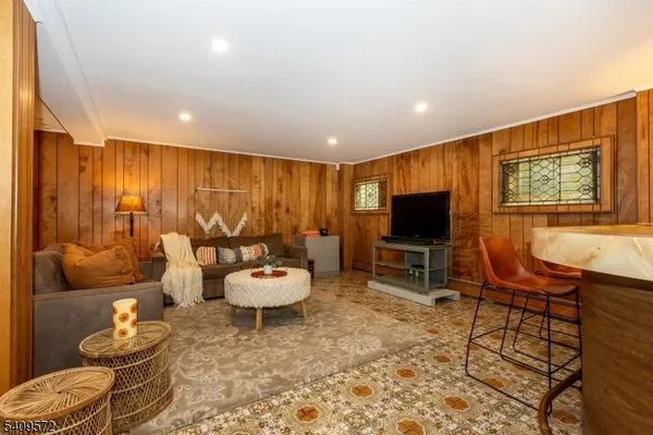 $1,425,000 | 165 North Wyoming Avenue, South Orange, NJ 07079