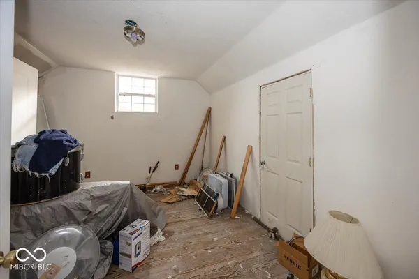 $335,000 | 5579 West Us Highway, Middletown, IN 47356