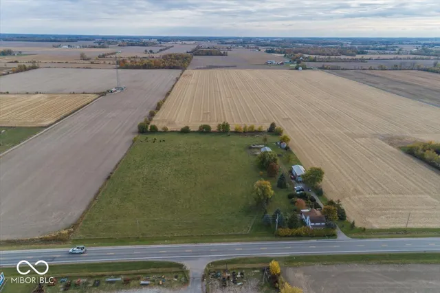 $335,000 | 5579 West Us Highway, Middletown, IN 47356