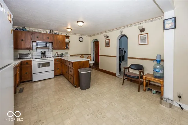 $335,000 | 5579 West Us Highway, Middletown, IN 47356