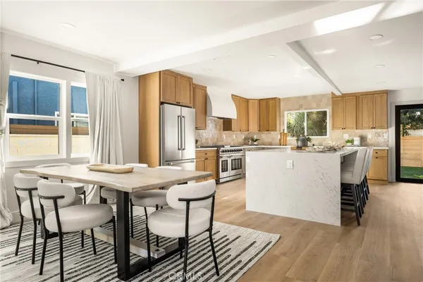 $1,349,000 | 3635 Conquista Avenue, Long Beach, CA 90808