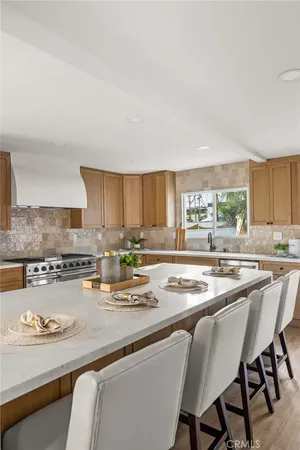 $1,349,000 | 3635 Conquista Avenue, Long Beach, CA 90808