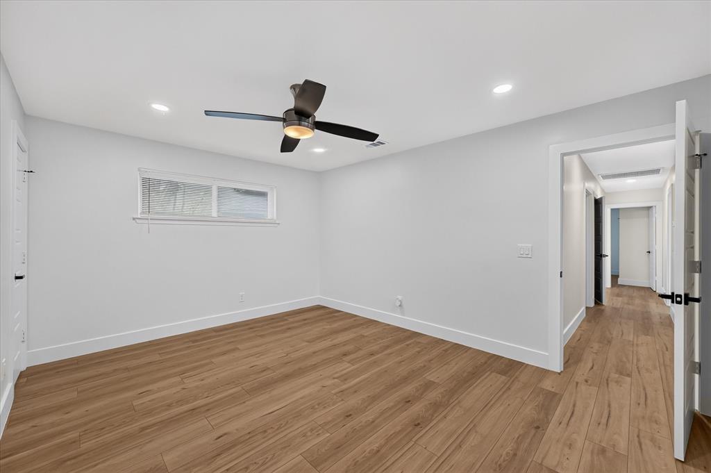 902 Ridgefield Drive Plano, TX 75075 - Photo 25 of 40 Gallery Image 25