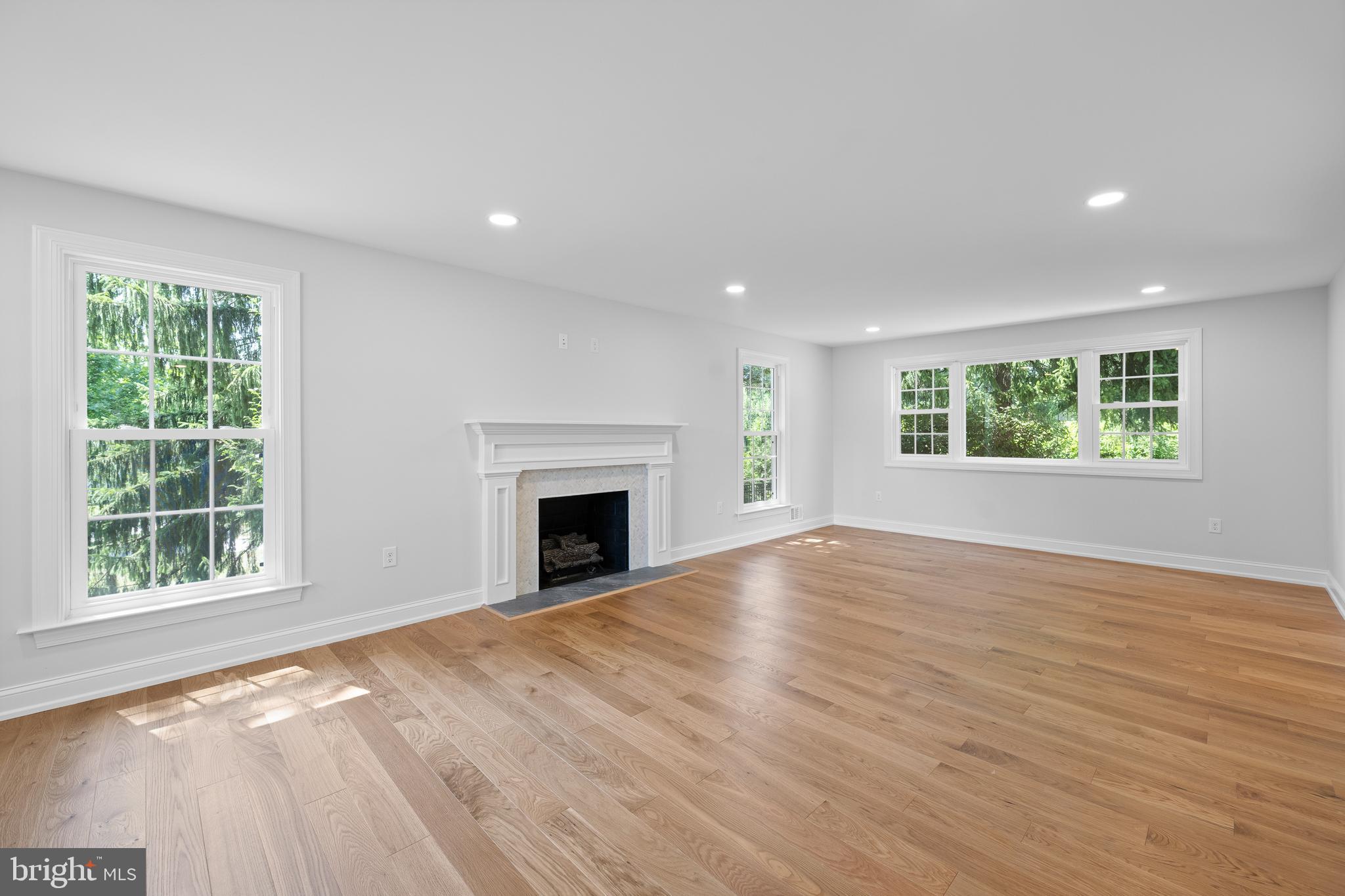 771 Worthington Road Wayne, PA 19087 - Photo 13 of 51 Living Room