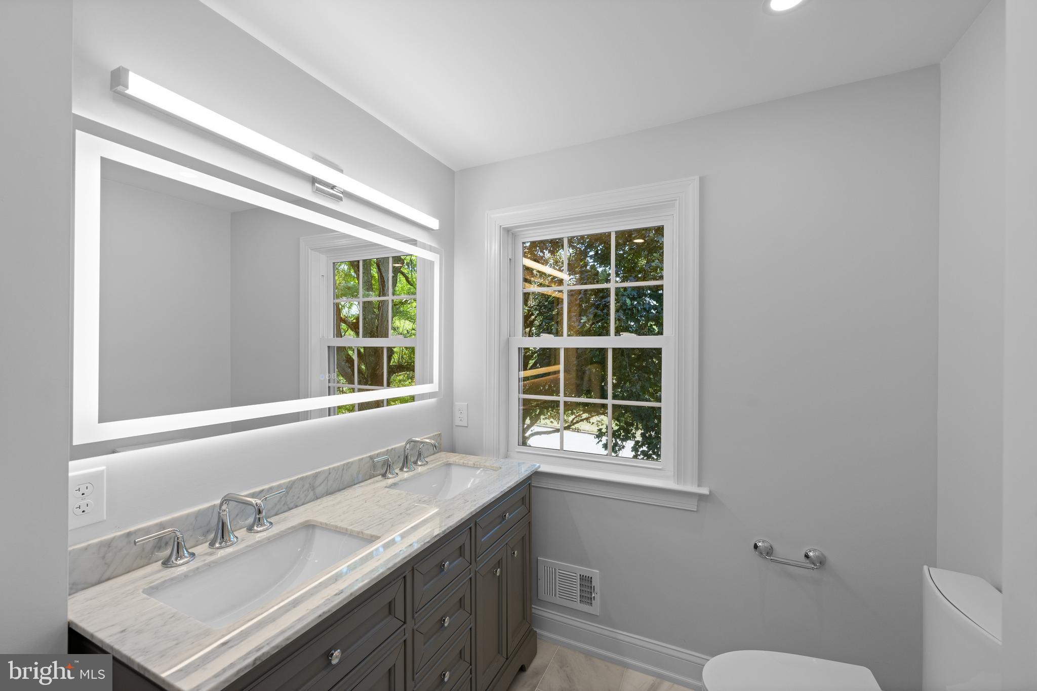 771 Worthington Road Wayne, PA 19087 - Photo 30 of 51 Hall Full Bath