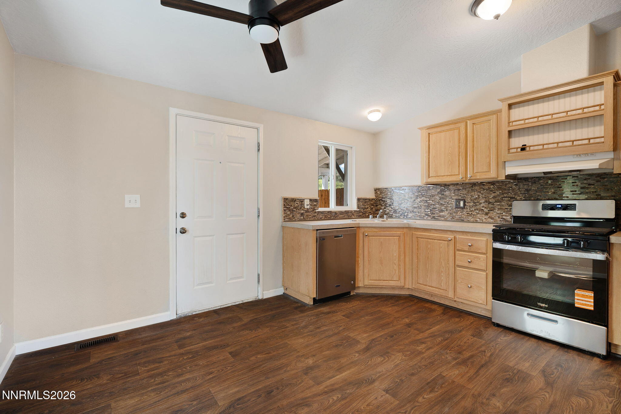 615 Ruby Creek Lane Reno, NV 89506 - Photo 13 of 30 15-web-or-mls-615 Ruby Creek-4