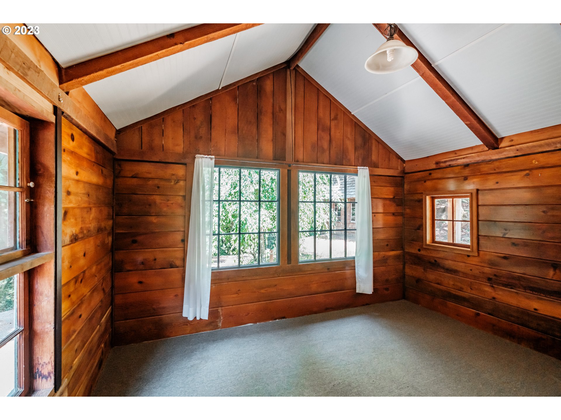10846 Middle Creek Road Myrtle Point, OR 97458 - Photo 20 of 41 Gallery Image 20