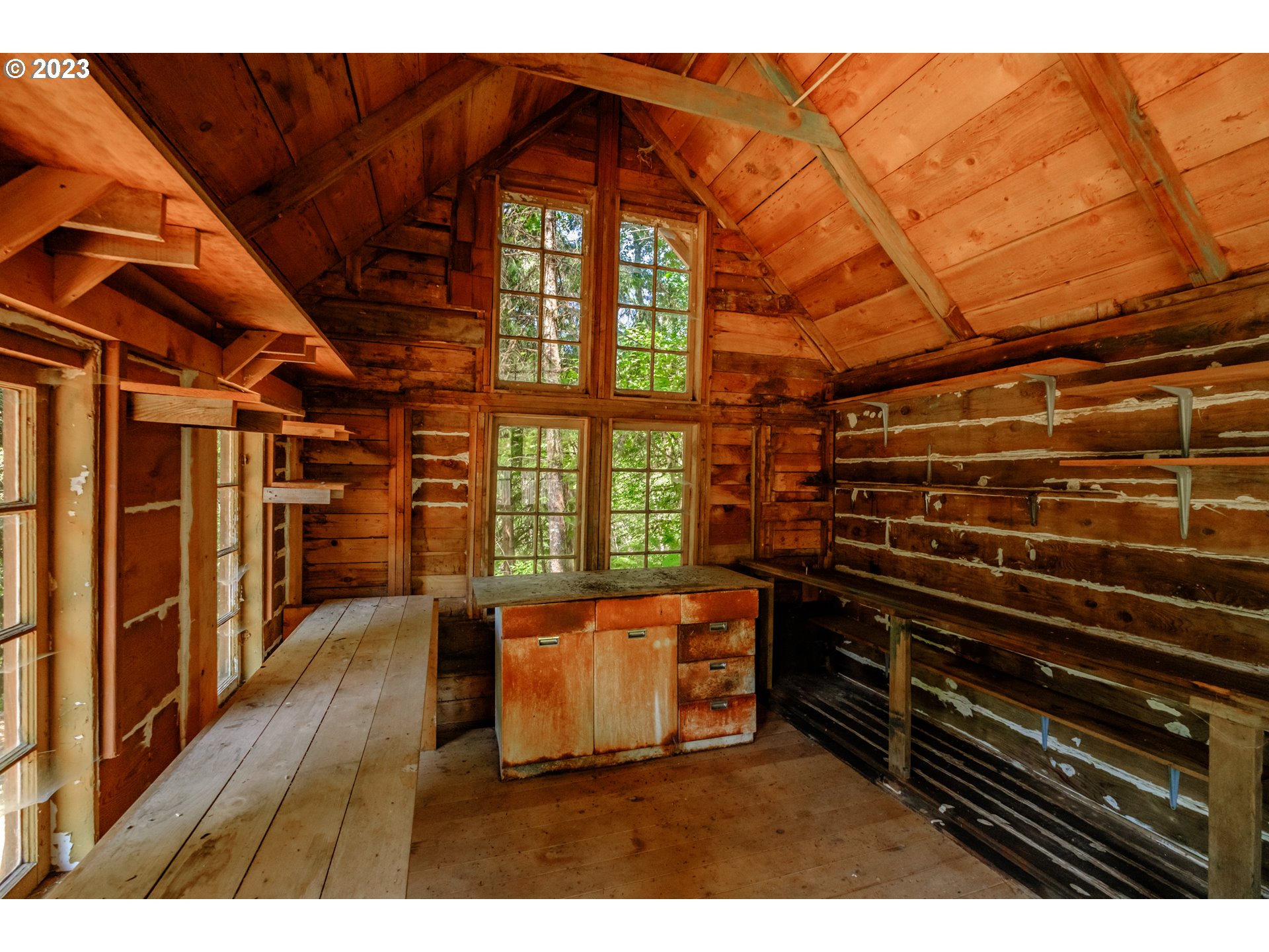 10846 Middle Creek Road Myrtle Point, OR 97458 - Photo 29 of 41 Gallery Image 29