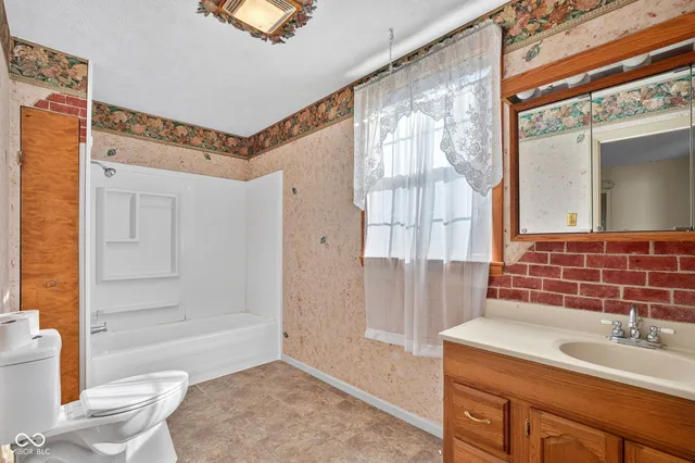 $149,900 | 543 North East Street, Tipton, IN 46072