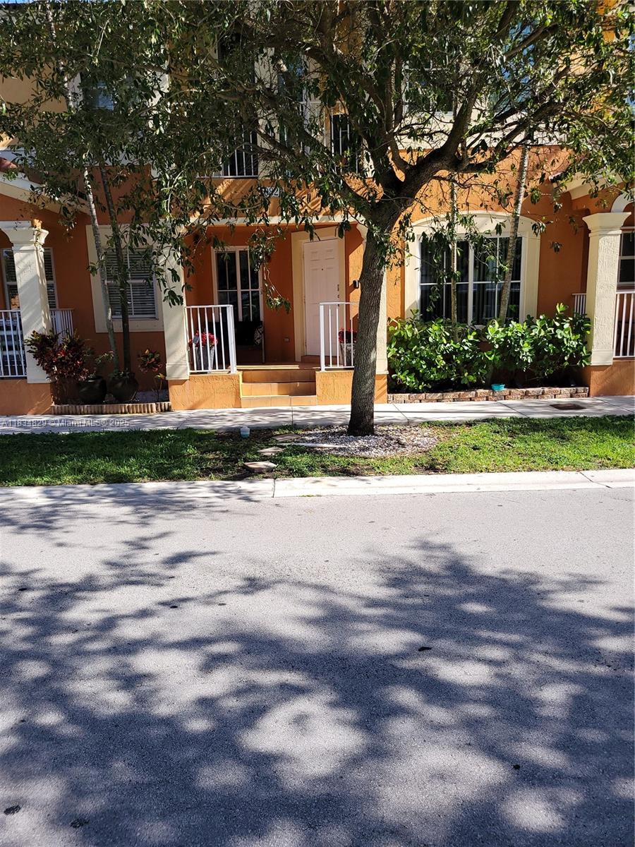 10828 Southwest 243rd St  