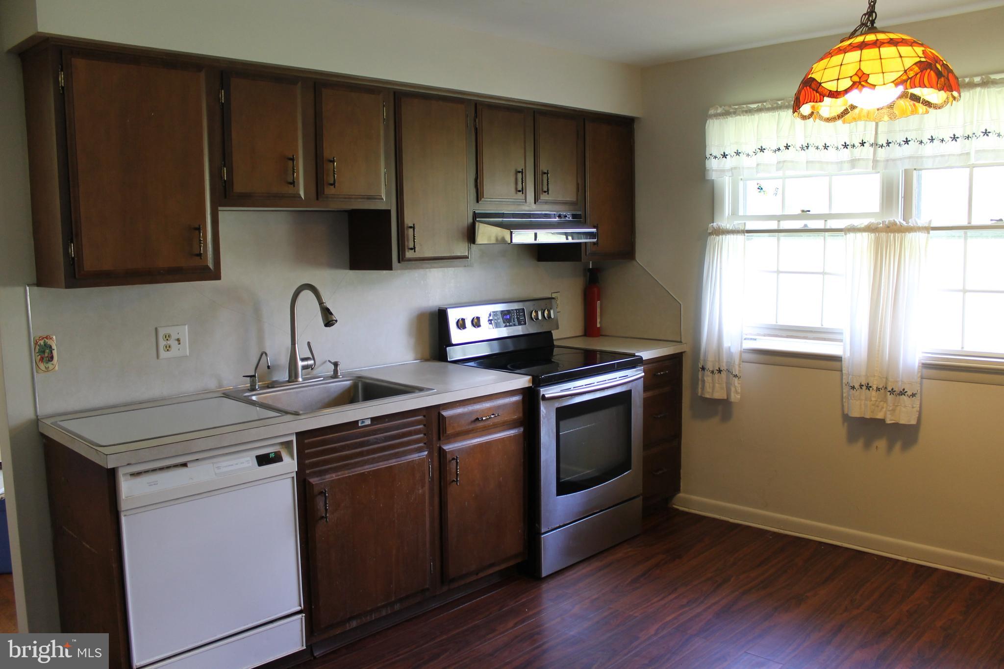2400 Hillcrest Road Quakertown, PA 18951 - Photo 4 of 27 Gallery Image 4