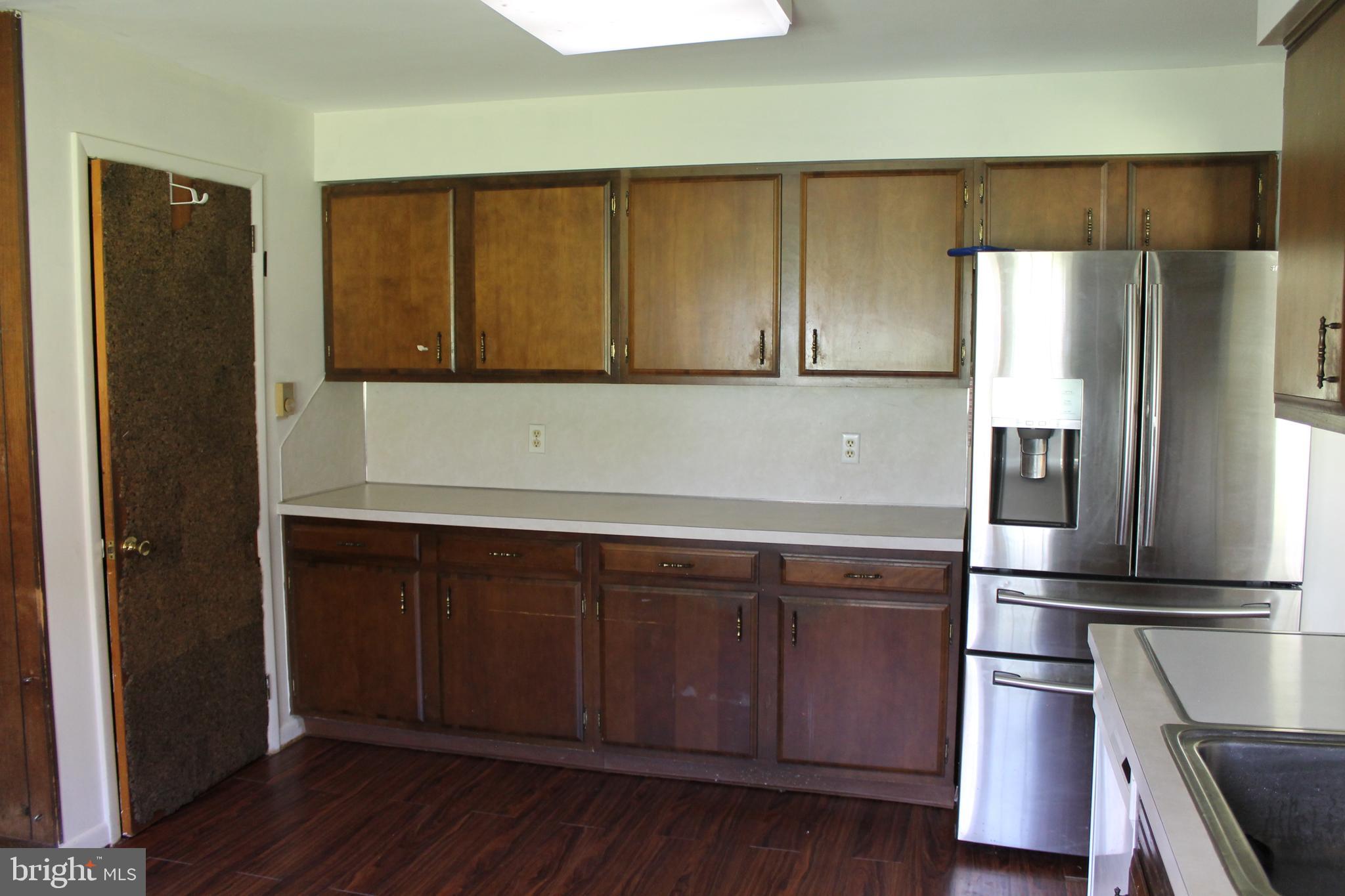 2400 Hillcrest Road Quakertown, PA 18951 - Photo 5 of 27 Gallery Image 5