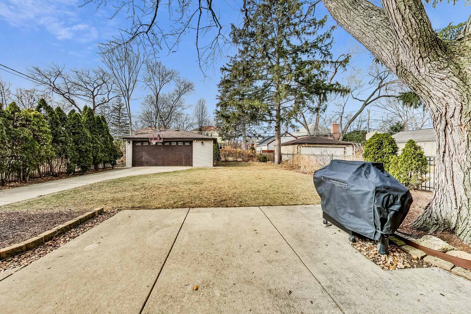 238 South Merrill Street Park Ridge, IL 60068 - Photo 31 of 40 a view of backyard with seating space