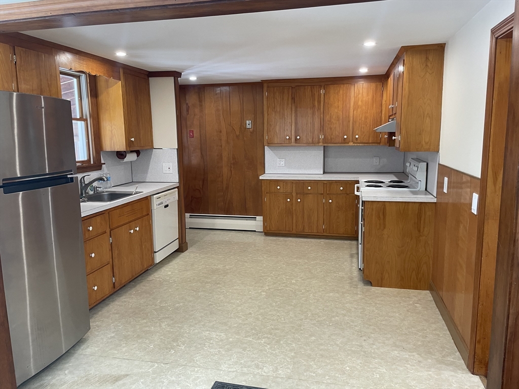 37 Eames Street North Reading, MA 01864 - Photo 7 of 16