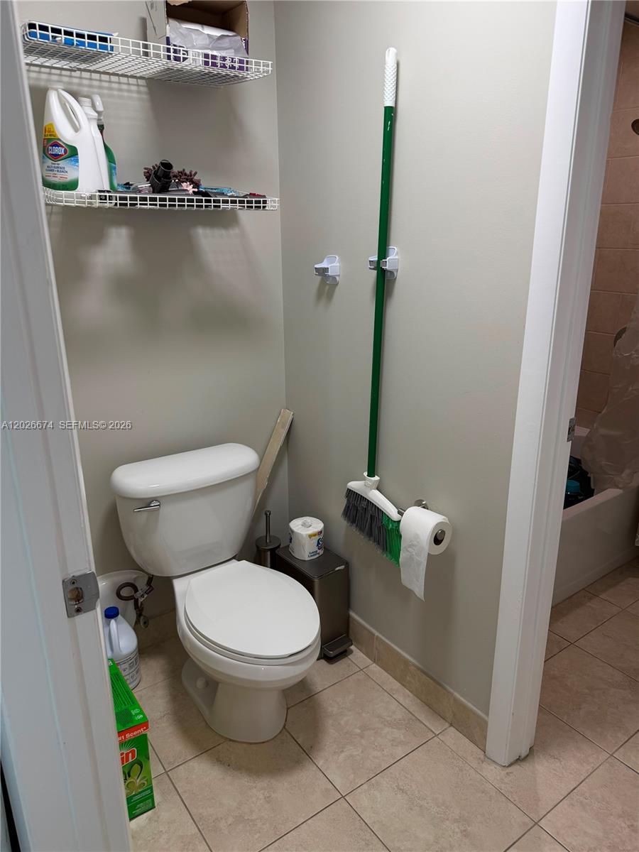 90 Southwest 3rd Street, Unit 4006 Miami, FL 33130 - Photo 10 of 19 Photo 10
