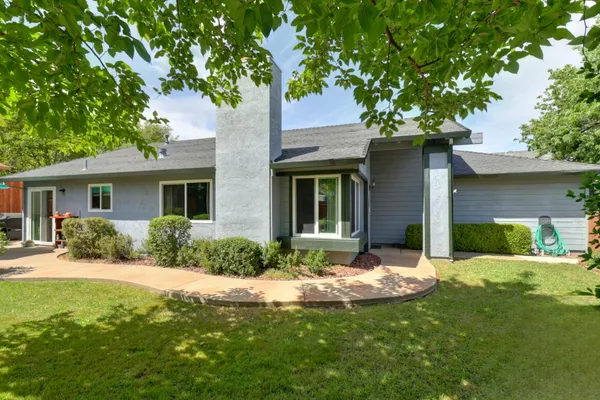 $460,000 | 7429 Bestow Way, Sacramento, CA 95842