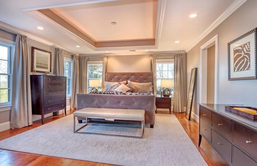 128 Kirkstall Road Newton, MA 02460 - Photo 12 of 38