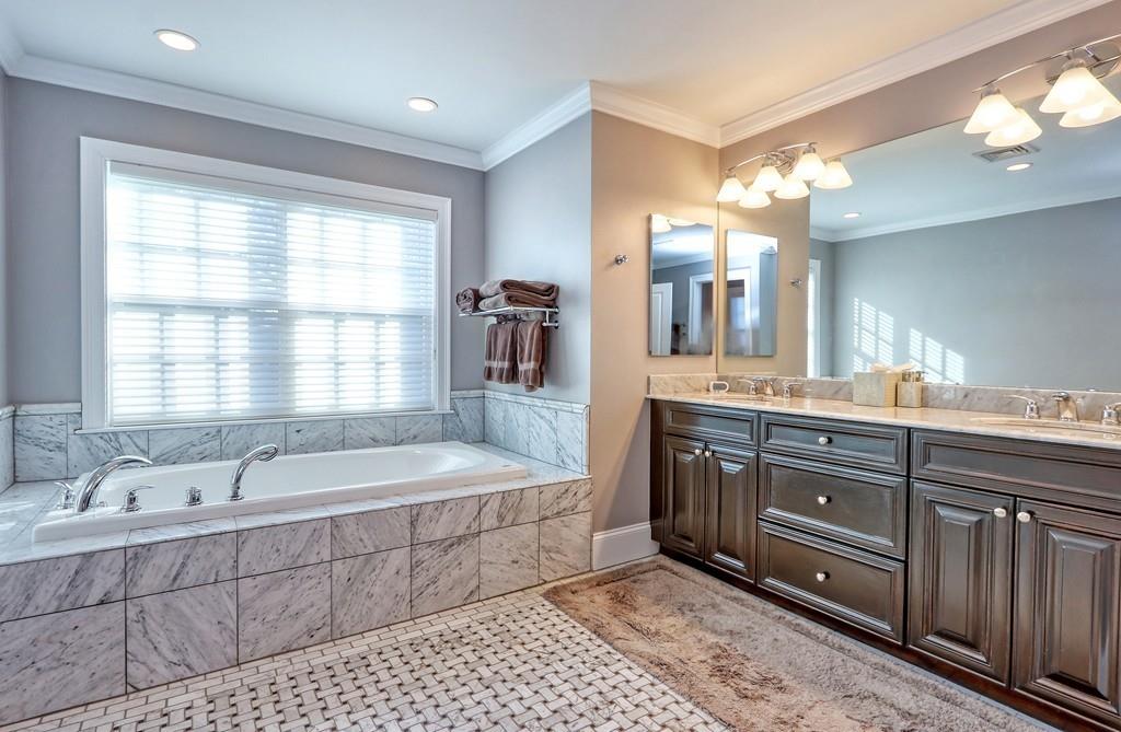 128 Kirkstall Road Newton, MA 02460 - Photo 17 of 38