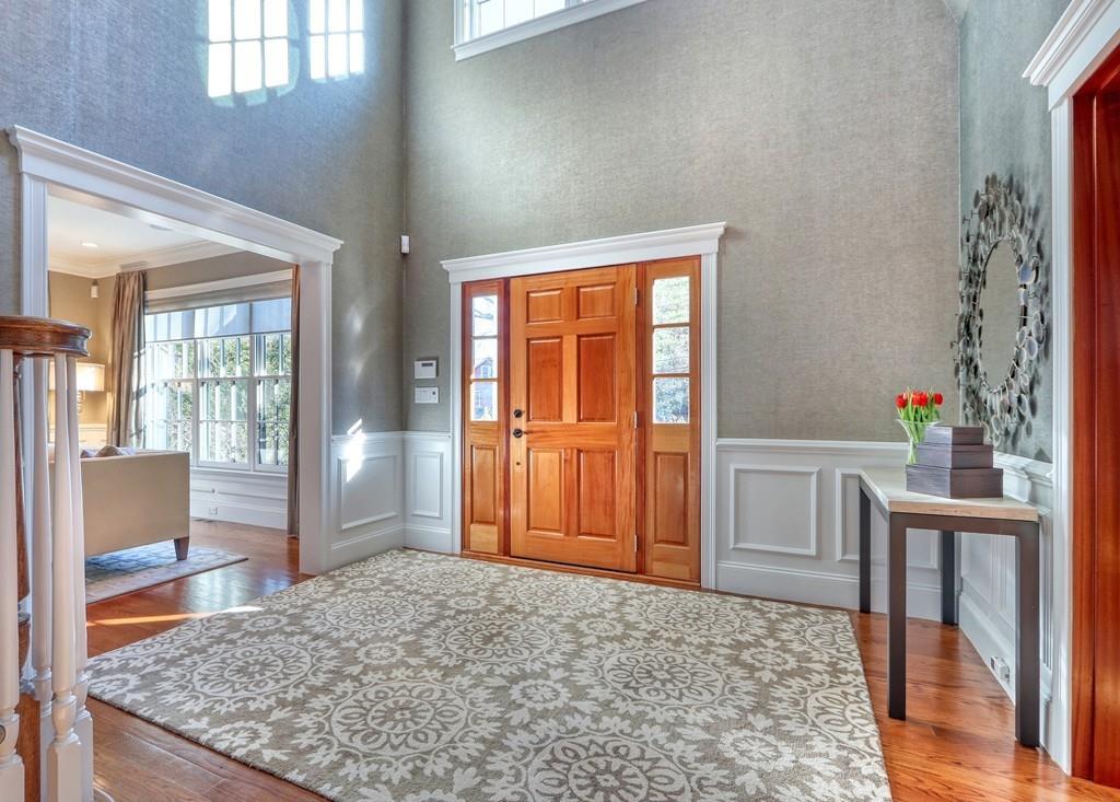 128 Kirkstall Road Newton, MA 02460 - Photo 2 of 38