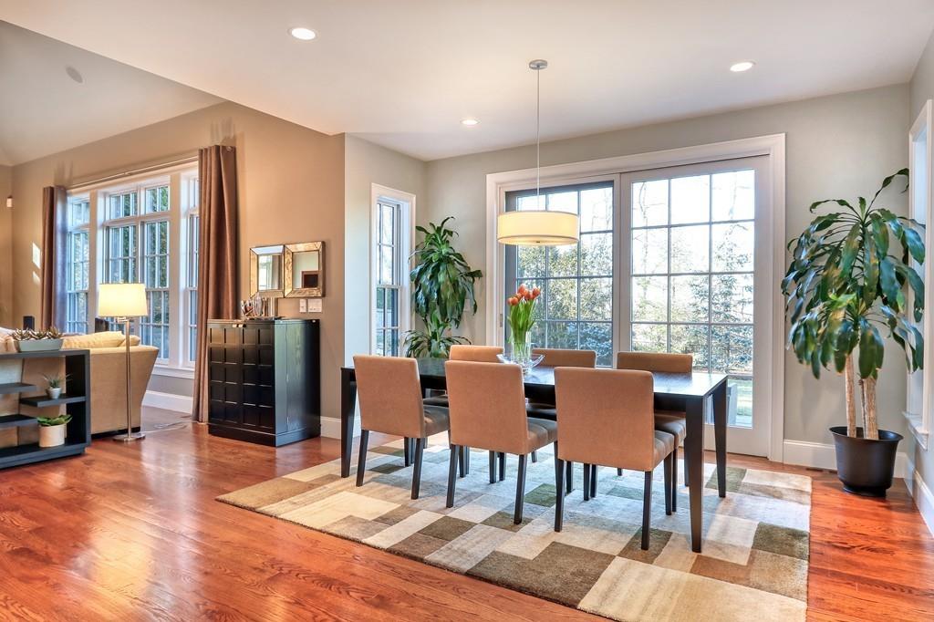 128 Kirkstall Road Newton, MA 02460 - Photo 8 of 38