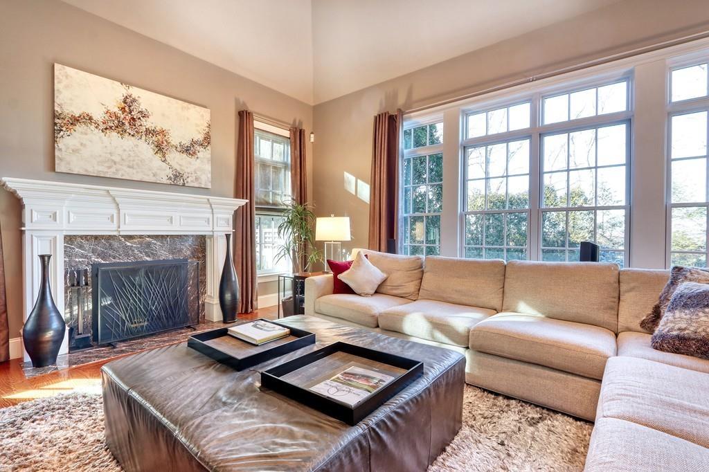 128 Kirkstall Road Newton, MA 02460 - Photo 9 of 38