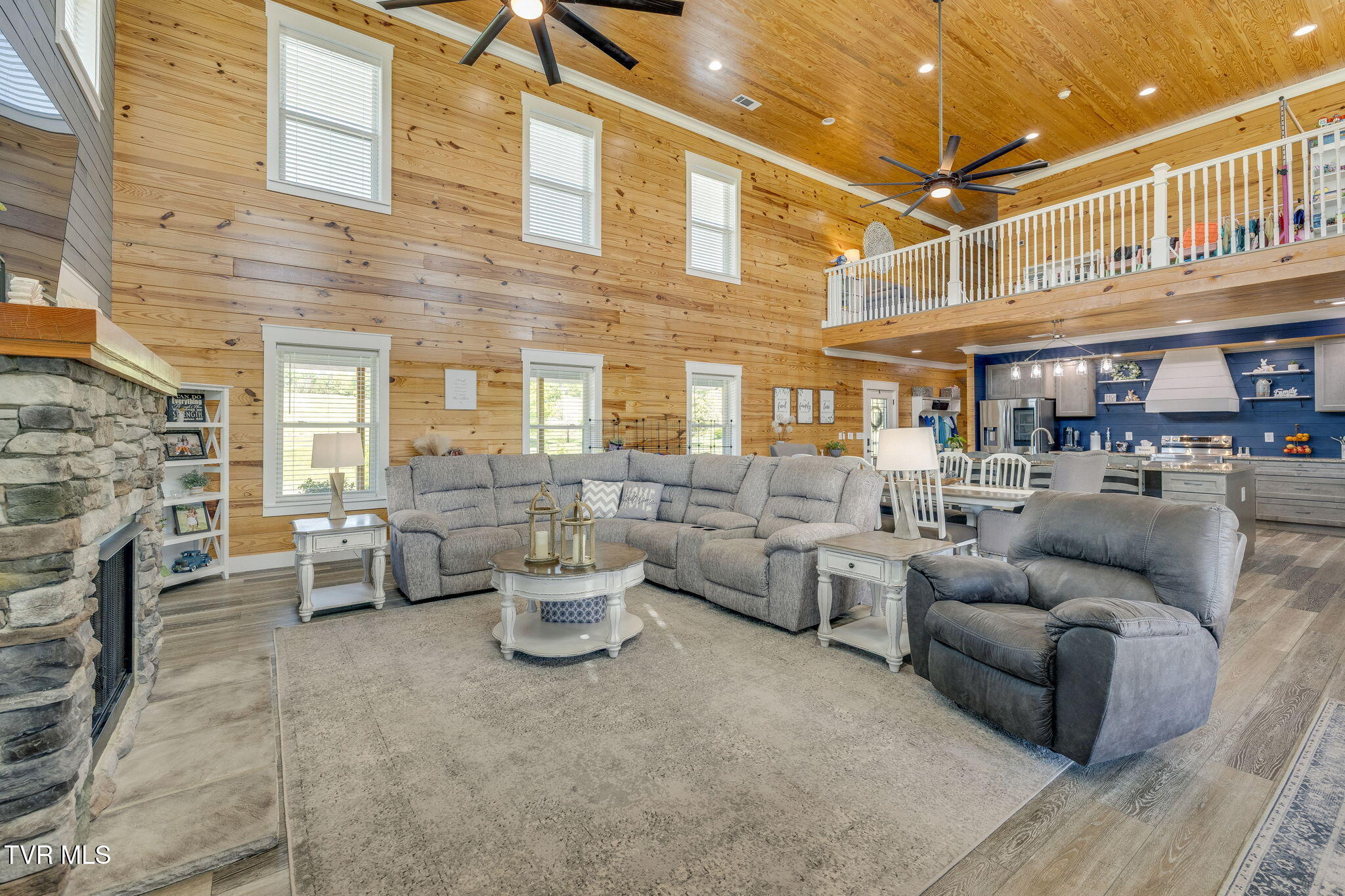 1600 Mary Lamons Road Afton, TN 37616 - Photo 14 of 89 008