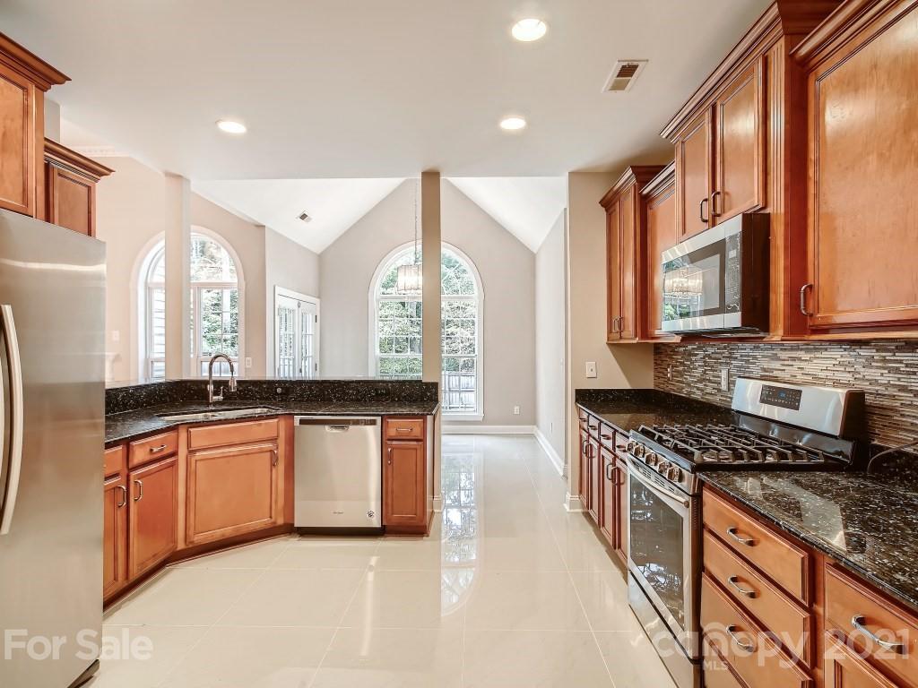 1319 Rama Road Charlotte, NC 28211 - Photo 7 of 26 Gallery Image 7