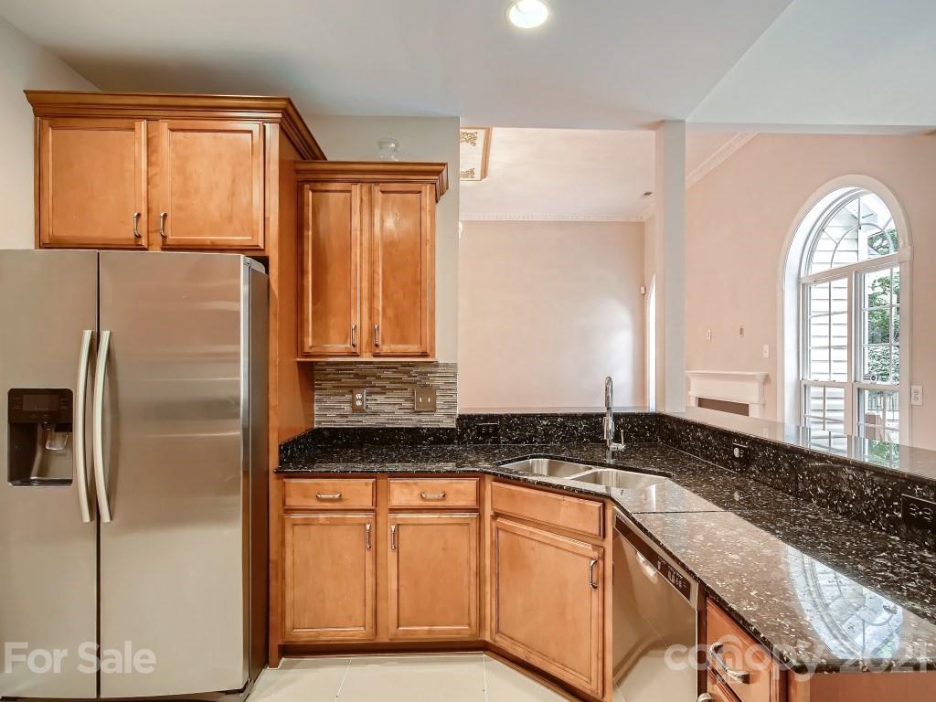 1319 Rama Road Charlotte, NC 28211 - Photo 9 of 26 Gallery Image 9